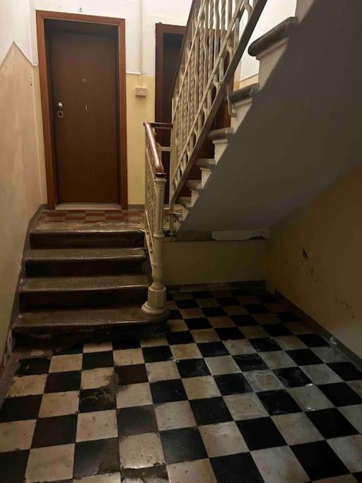 Mirella Apt, 2Min Train Station Местре Экстерьер фото